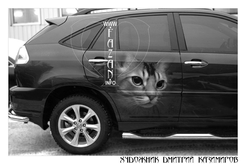 Аэрография кошки на автомобиле Lexus RX 350. Фото 01.