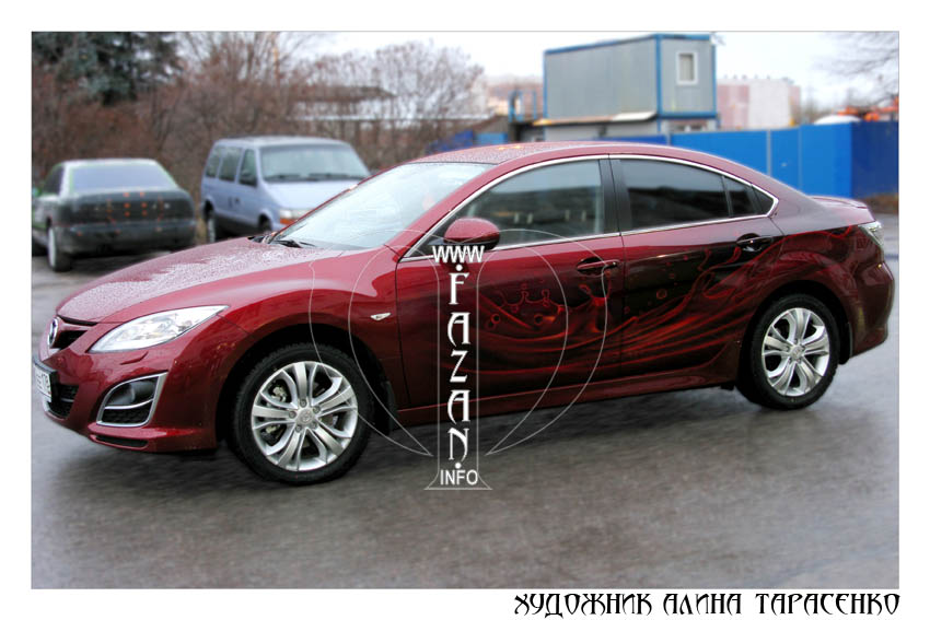 Аэрография на темно-красном автомобиле Mazda 6, фото 01.