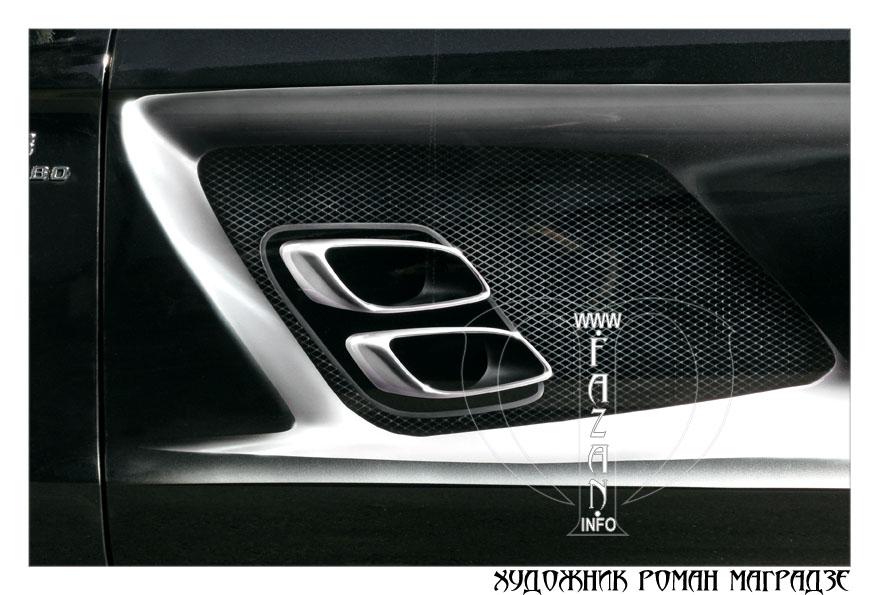 Аэрография на черном автомобиле Mercedes Benz GL350. Фото 05.