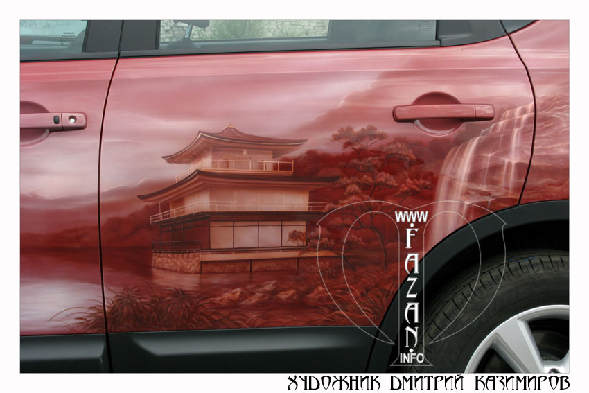 Аэрография на японскую тему на красном Nissan Qashqai. Фото 04.